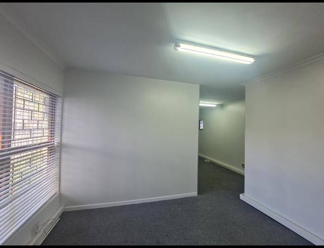 BUSINESS PROPERTY TO RENT IN AUDAS ESTATE